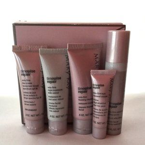 Mary Kay TimeWise Repair Volu-Firm The Go Set